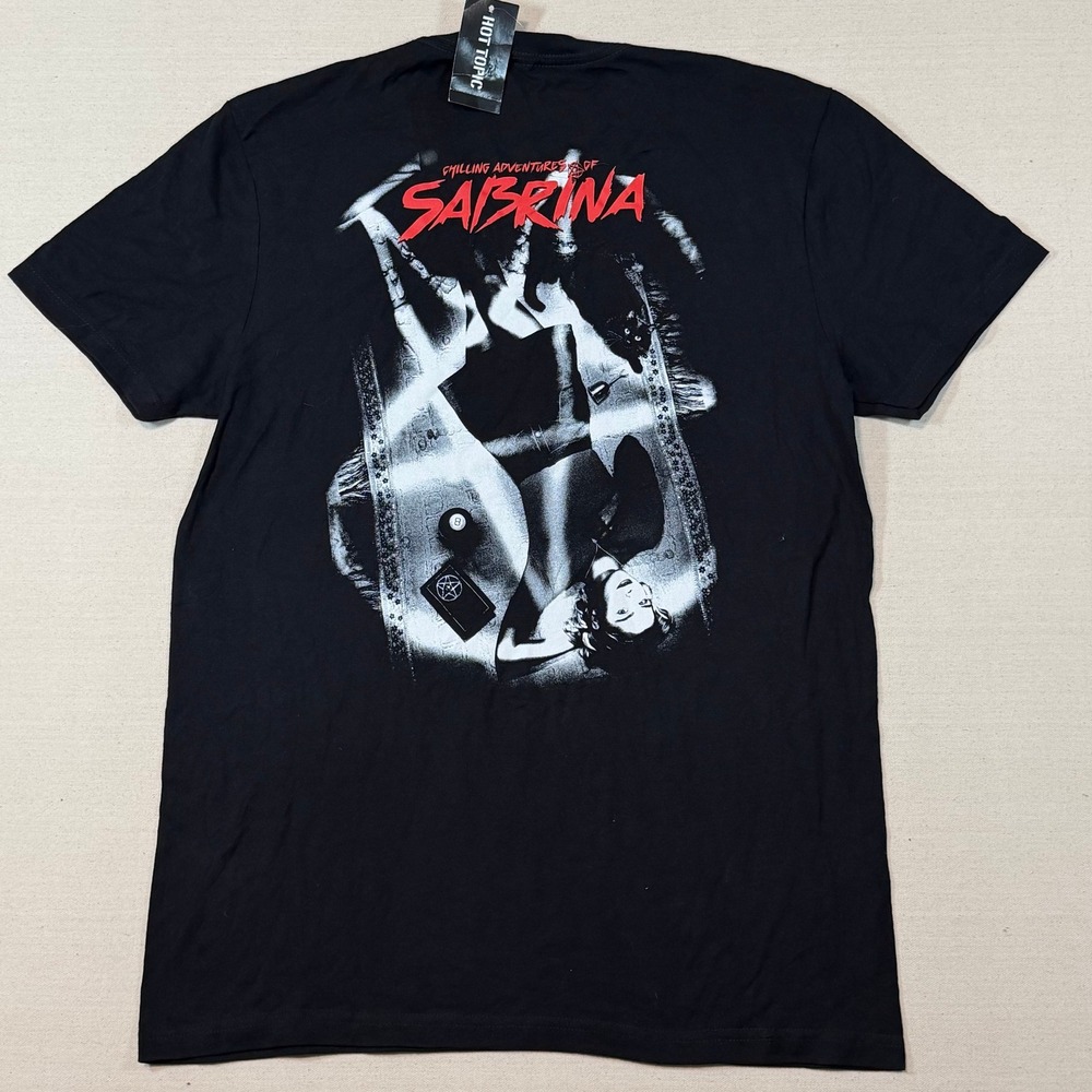 Hot Topic Chilling Adventures of Sabrina Graphic T-Shirt Black Small NWT